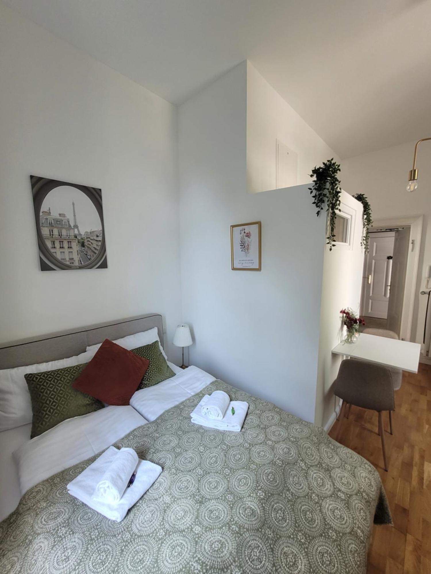 Stay Studio 1 Zentral Balkon Parkplatz Bad Pyrmont Εξωτερικό φωτογραφία